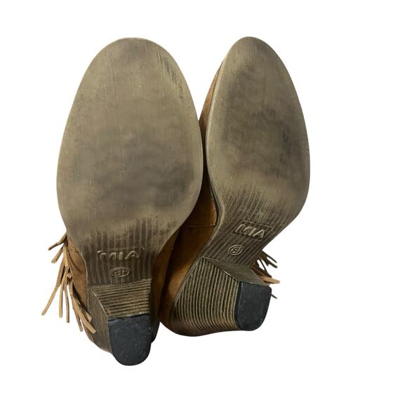 Mia Lindsie Brown Suede Leather Ankle Boots Side Zip Fringe Tassels Size 8.5 - Picture 15 of 16